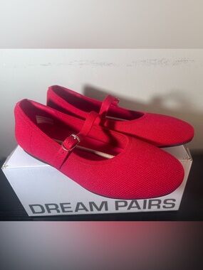 Dream Pairs Red Mary Jane Flats with Buckle Strap